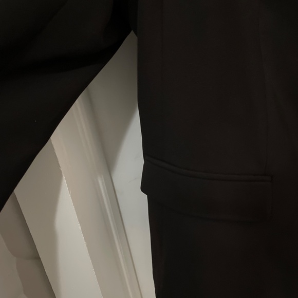 Willow & Thread Fitted Blazer - Machine Washable - Picture 4 of 4